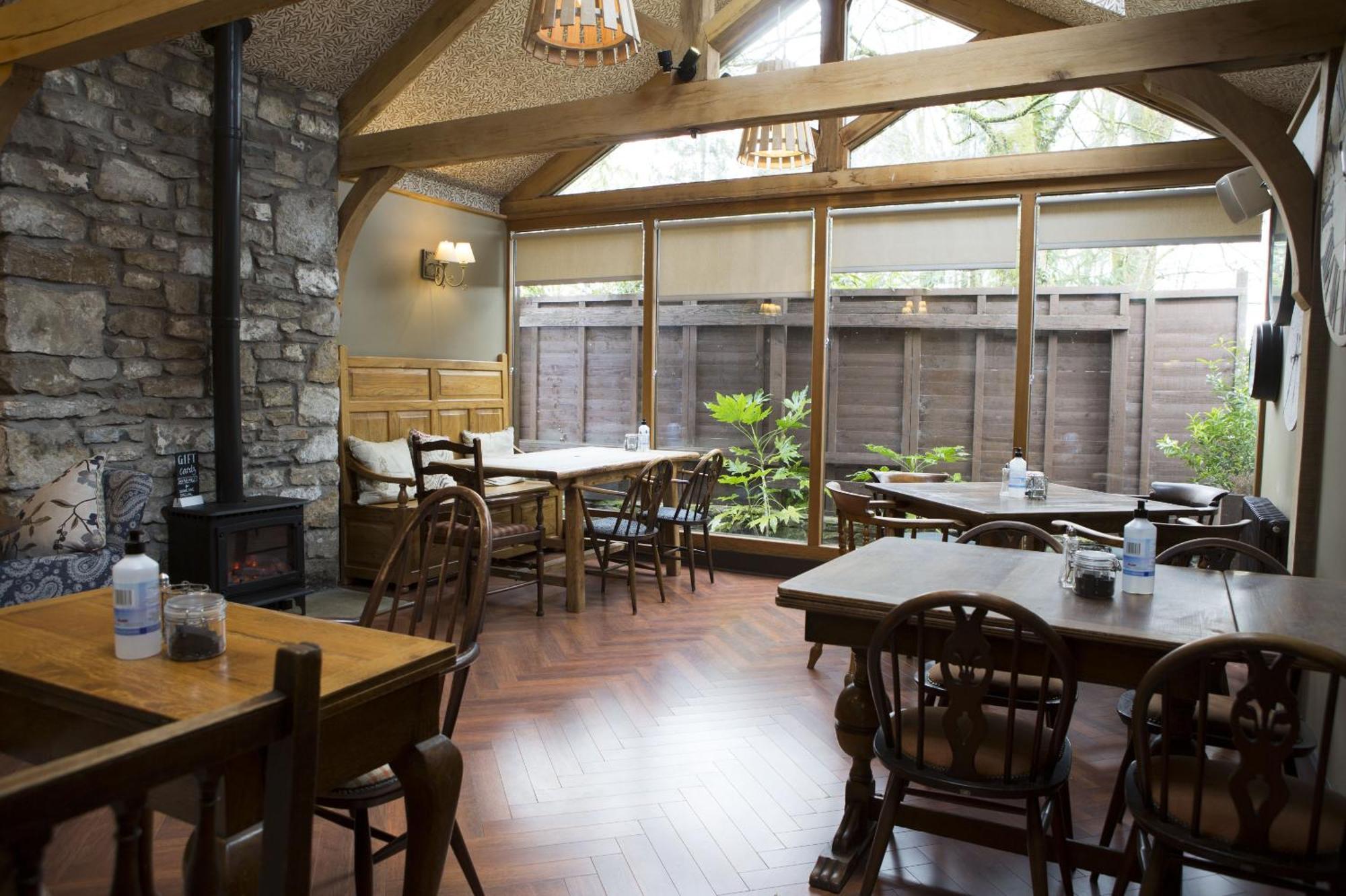 The Wheatsheaf Inn Kendal Dış mekan fotoğraf